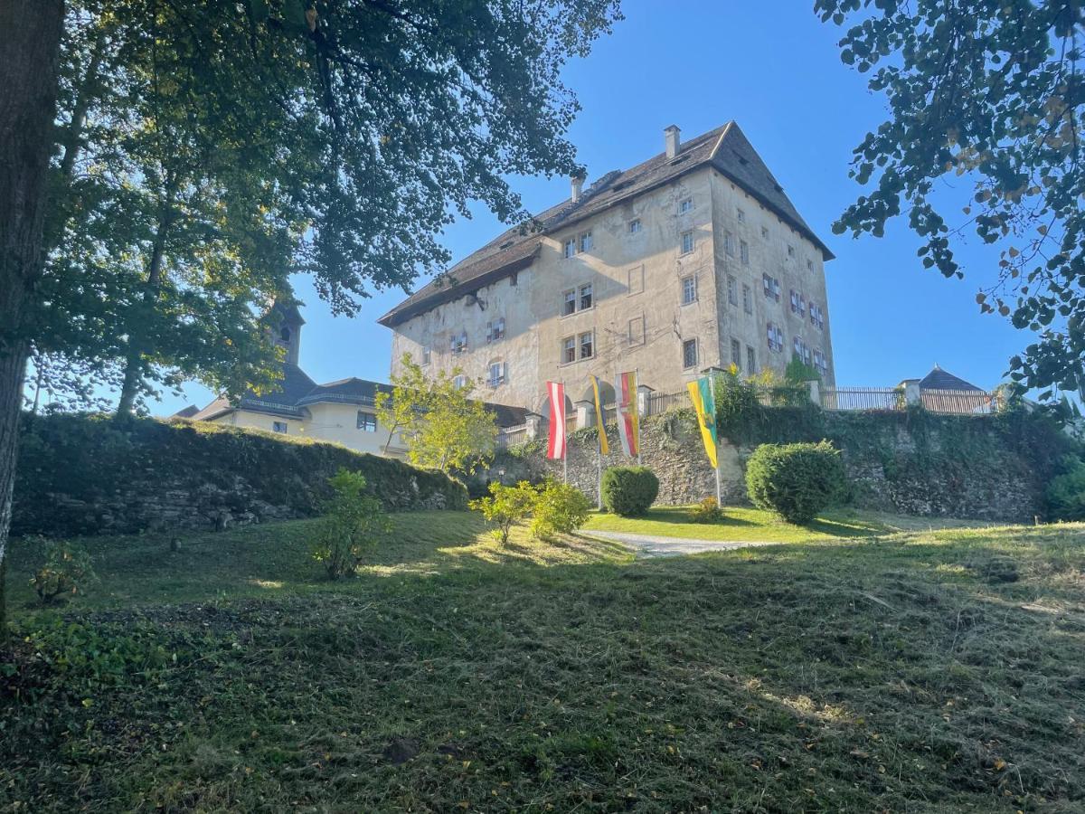 Schloss Moosburg Gaestehaus Exterior foto