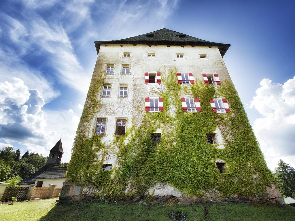 Schloss Moosburg Gaestehaus Exterior foto